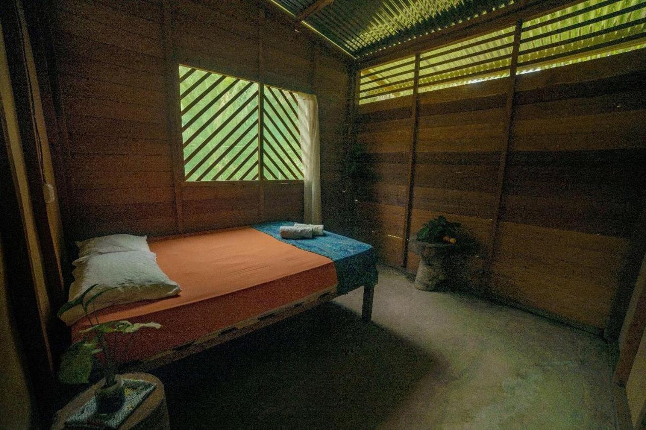 Rosa'S House Hotel Puerto Maldonado Exterior photo